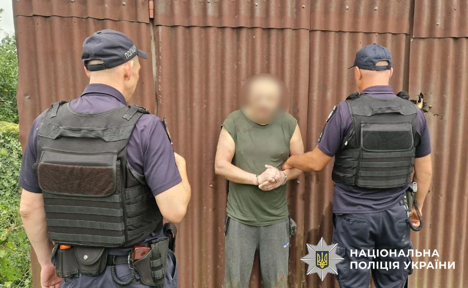 Напад на поліціянтів в Їжівцях і 11 днів переховування: суспільний вимір справи