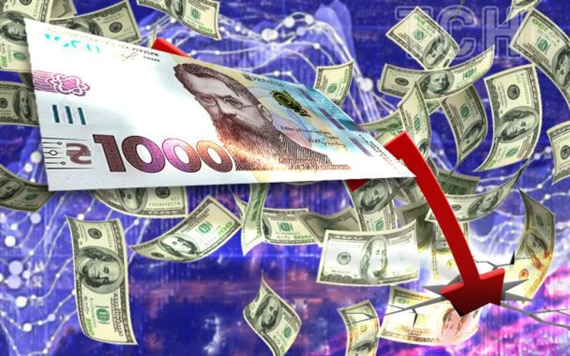 Курс НБУ 27 серпня: долар і євро знизилися, злотий подорожчав