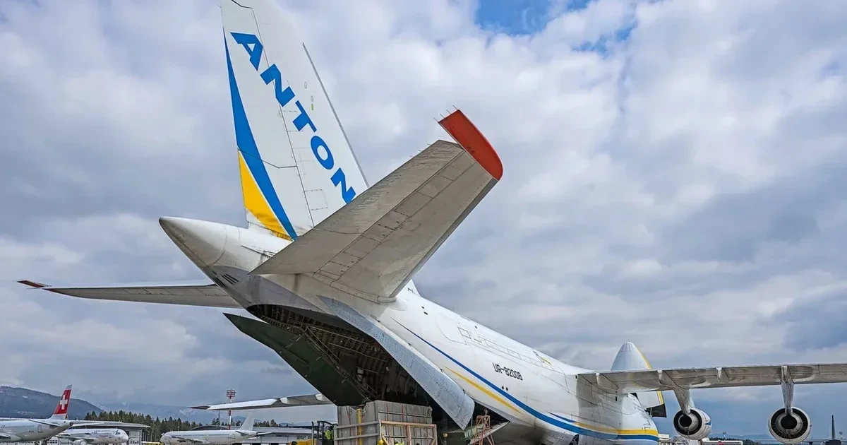 Хто і як реагує на лейпцизький інцидент із дроном біля Ан-124